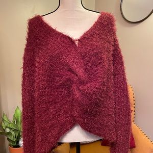 Soft & fuzzy cropped sweater